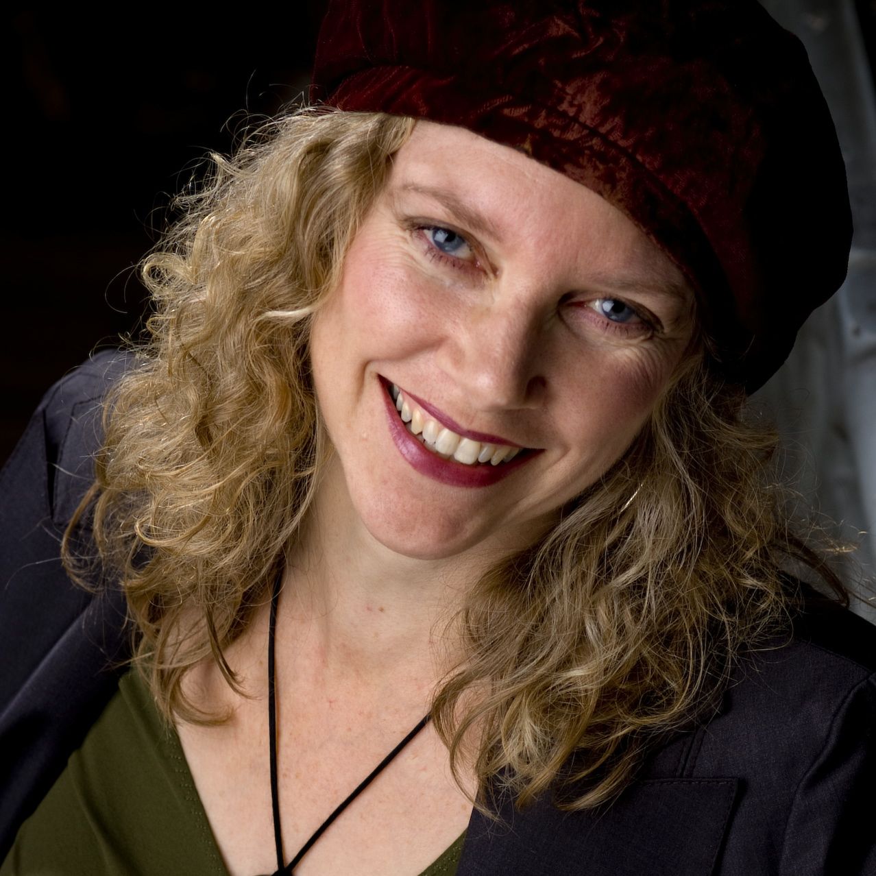 Meg Tennant